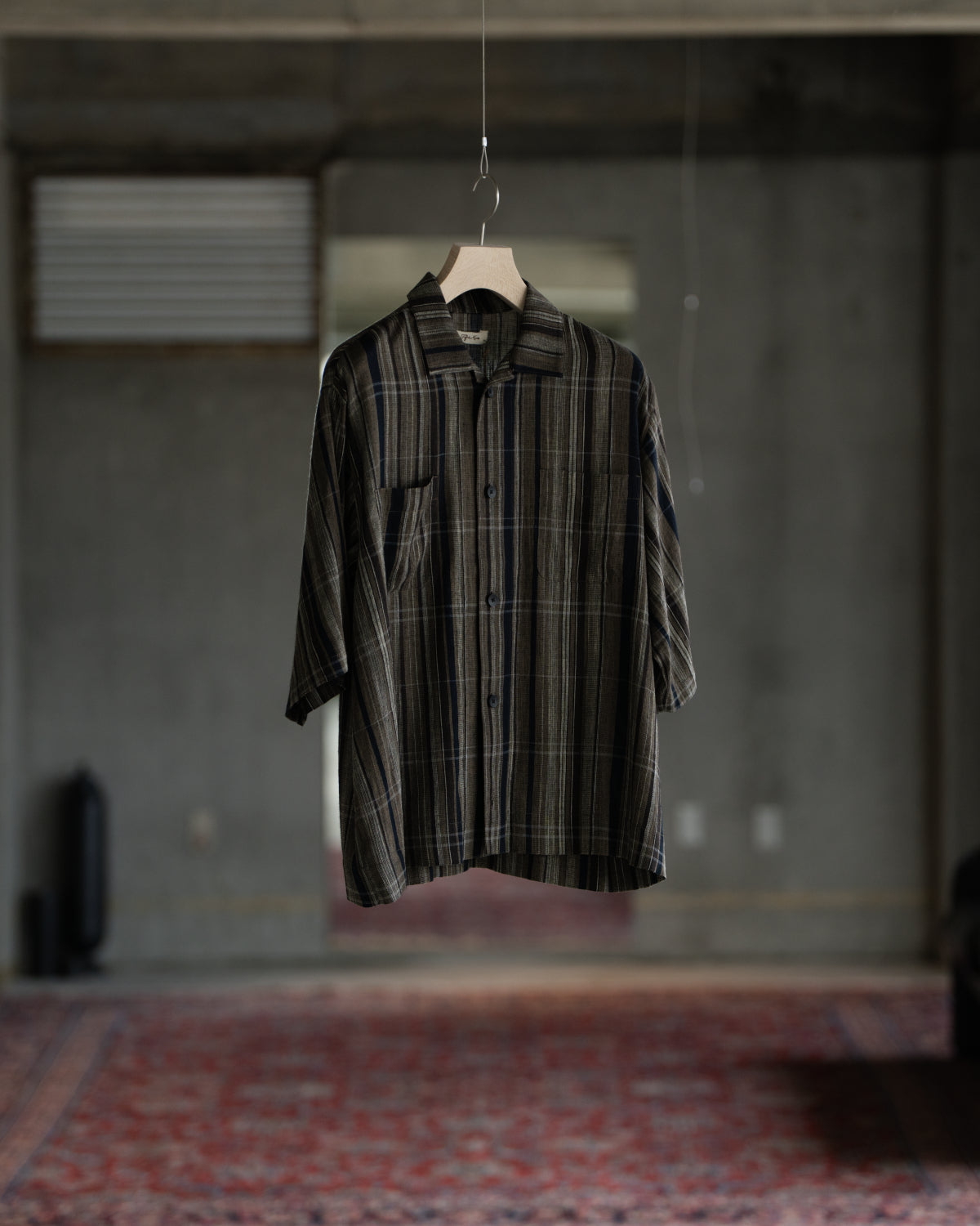 Aviva Jifei Xue Short Sleeve Boxy Shirt