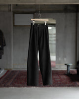 Triple Pleated Pant