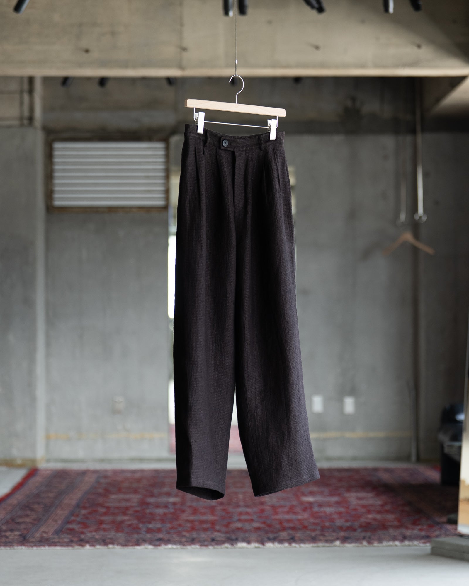 Triple Pleated Pant