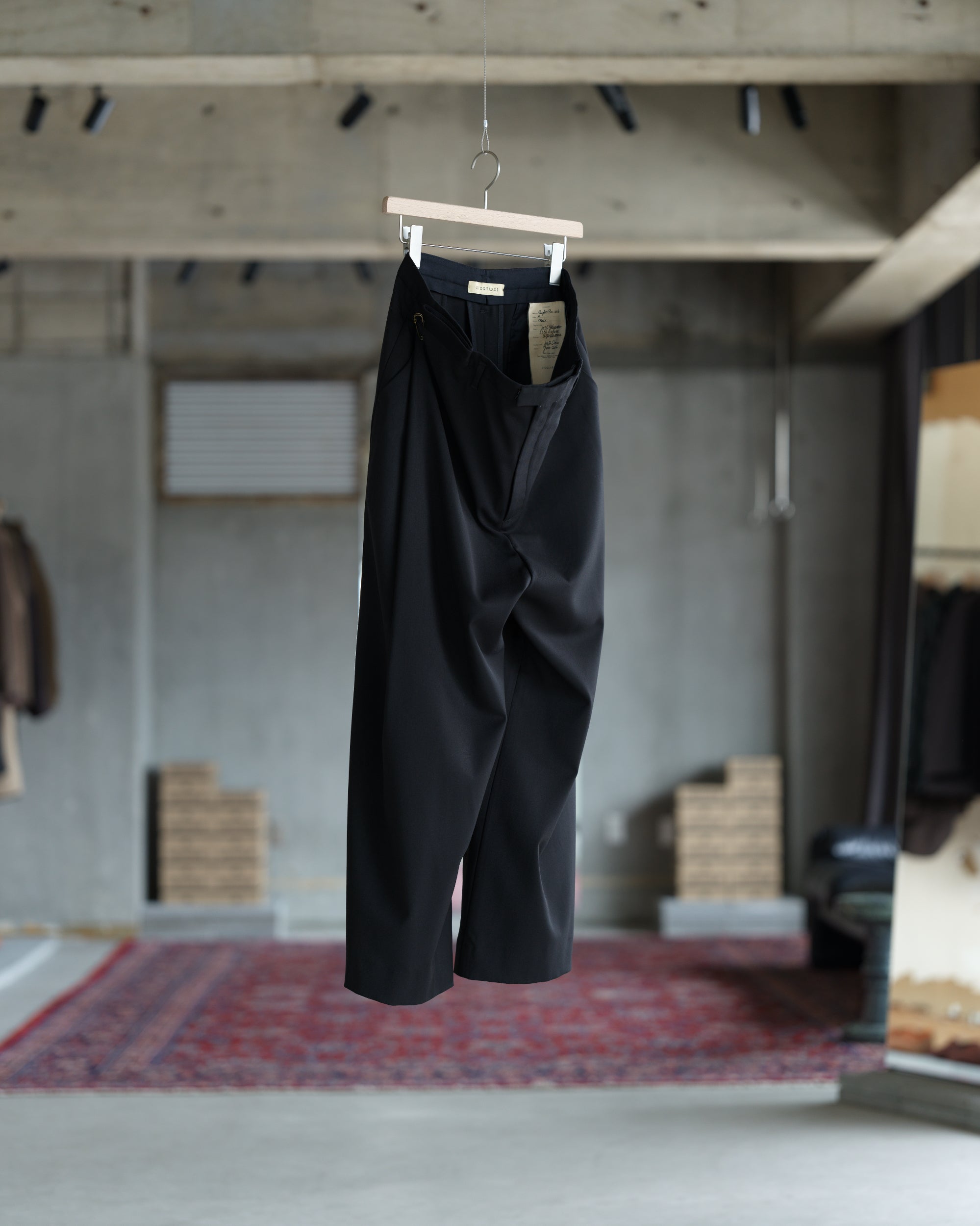 006 Right Pin Black - Signature Trousers
