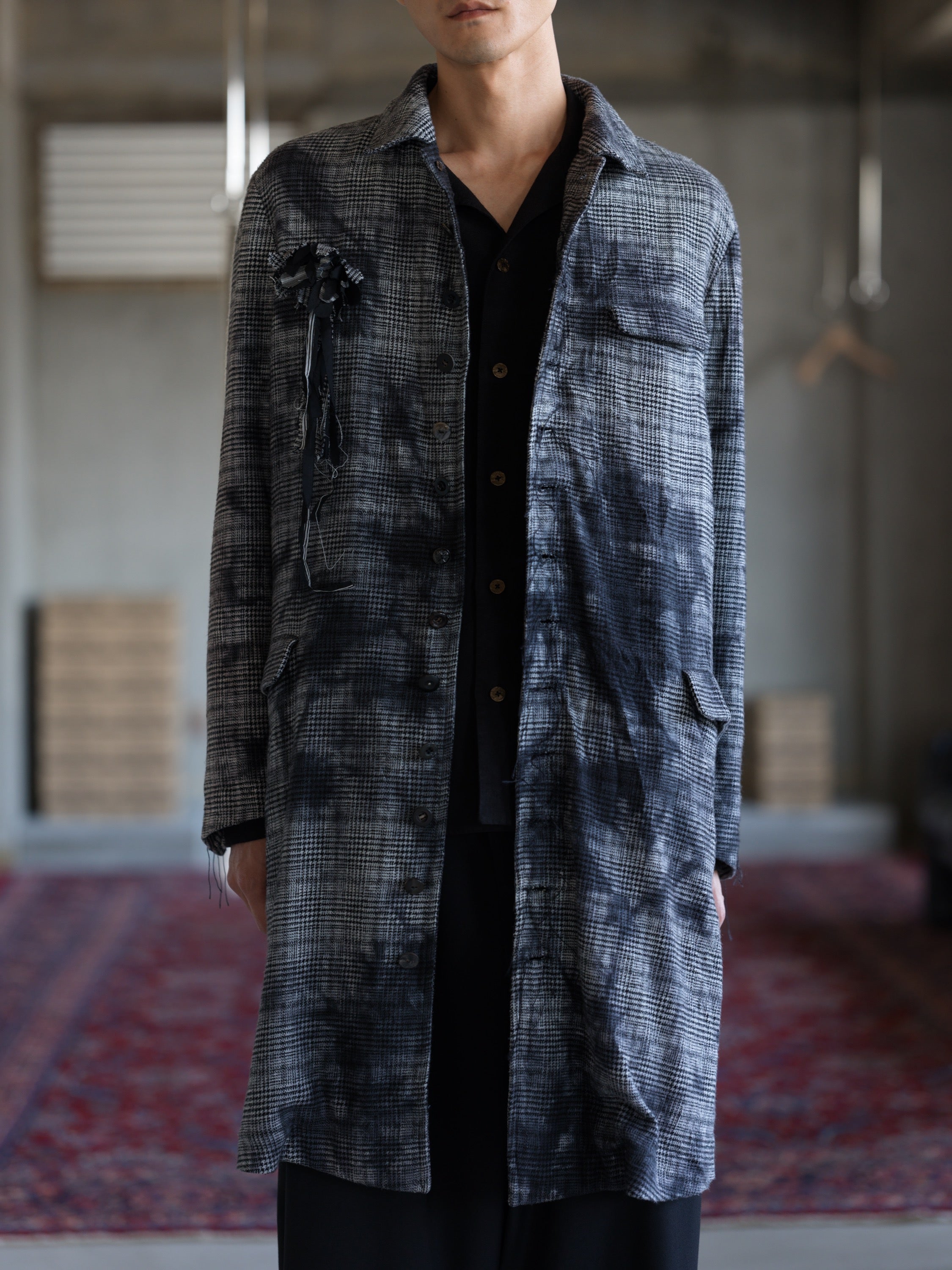 着用した ARCHIVIO J.M. Ribot の CO01 / TR（Grey Glen Check） 前を開けた正面