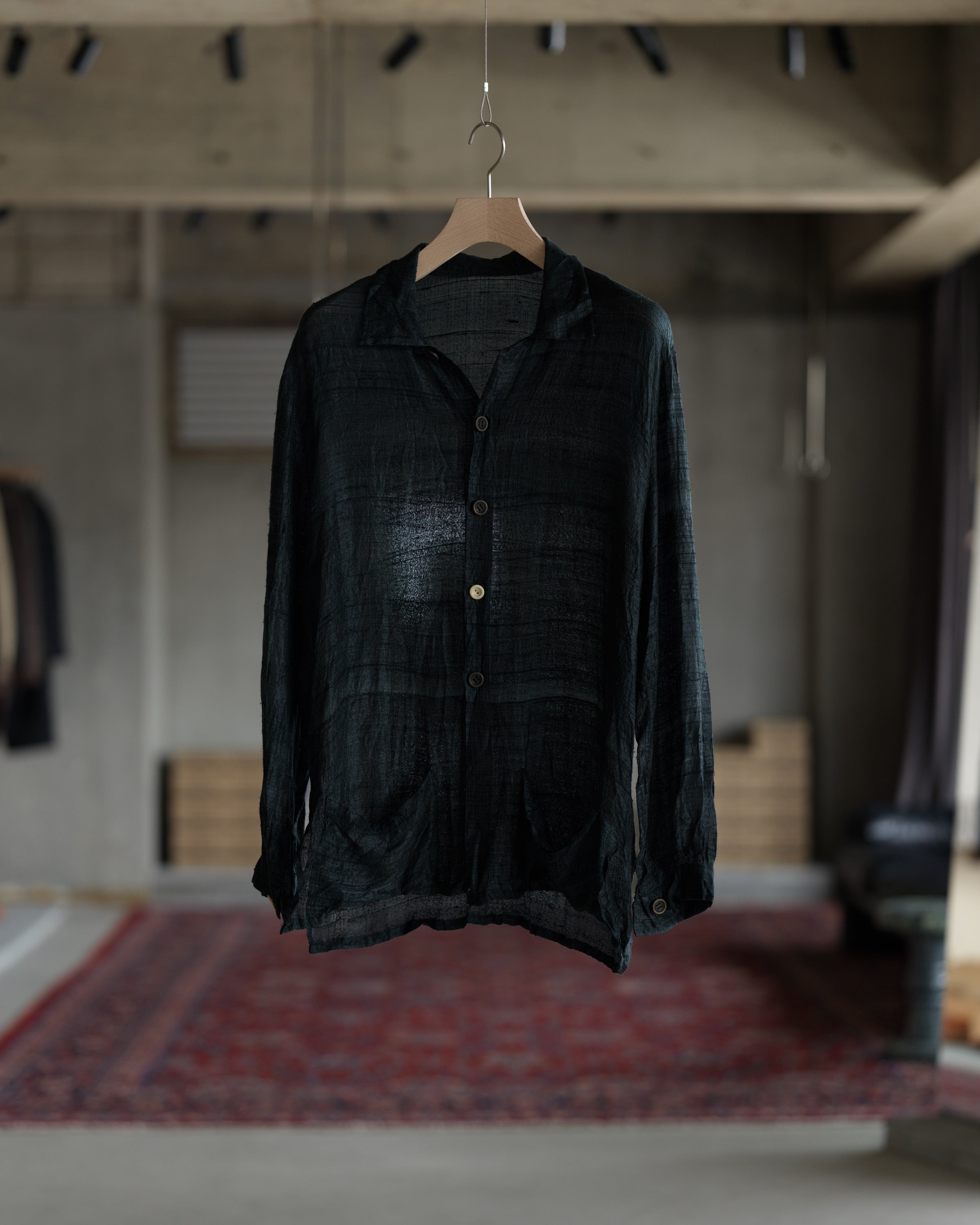 W05 / SC - Black Petrol